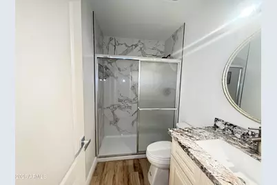 8926 W Vale Drive, Phoenix, AZ 85037 - Photo 11