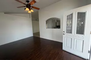 8926 W Vale Dr, Phoenix, AZ 85037 - Photo 3