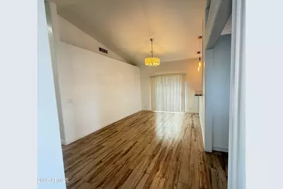 8926 W Vale Drive, Phoenix, AZ 85037 - Photo 5