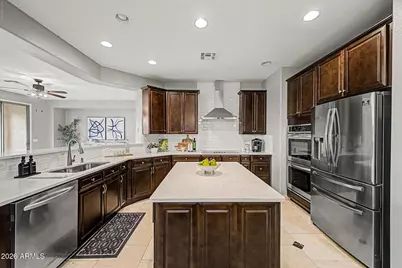 590 S Emerson Street, Chandler, AZ 85225 - Photo 9