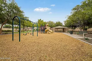 590 S Emerson St, Chandler, AZ 85225 - Photo 25