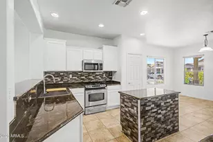 2515 W Brookhart Way, Phoenix, AZ 85085 - Photo 11