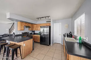 2722 W Jasper Ave, Apache Junction, AZ 85120 - Photo 11