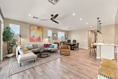 13425 W Crimson Terrace, Peoria, AZ 85383 - Photo 11