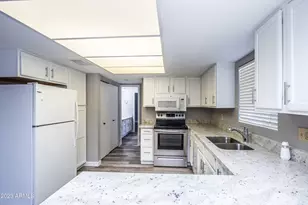 6115 N 13th St, Phoenix, AZ 85014 - Photo 15