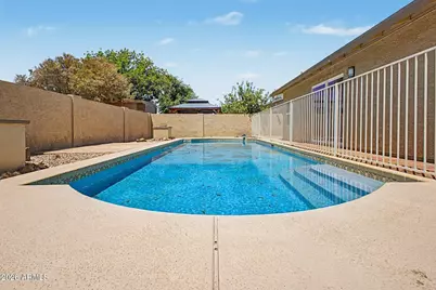 5607 W Winnwood Avenue, Glendale, AZ 85304 - Photo 5