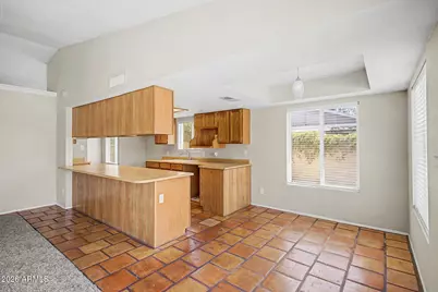 5607 W Winnwood Avenue, Glendale, AZ 85304 - Photo 3