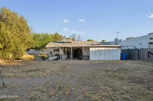 3834 E Indian School Rd, Phoenix, AZ 85018 - Photo 27