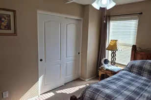 2411 W Lucia Dr, Phoenix, AZ 85085 - Photo 33