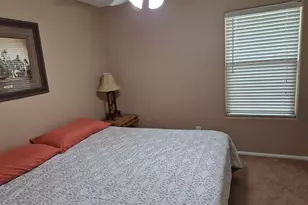 2411 W Lucia Dr, Phoenix, AZ 85085 - Photo 37