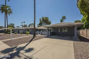 10844 N 37th St, Phoenix, AZ 85028 - Photo 3