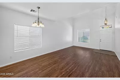 25841 W Miami Street, Buckeye, AZ 85326 - Photo 5