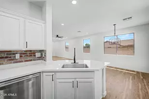 39606 N Prairie Ln, Anthem, AZ 85086 - Photo 11