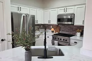39606 N Prairie Ln, Anthem, AZ 85086 - Photo 9