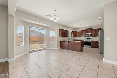 17873 W Watson Lane, Surprise, AZ 85388 - Photo 13