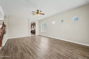17873 W Watson Ln, Surprise, AZ 85388 - Photo 11