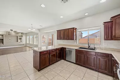 17873 W Watson Lane, Surprise, AZ 85388 - Photo 9