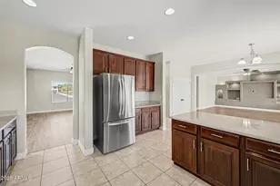 17873 W Watson Ln, Surprise, AZ 85388 - Photo 15