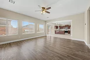 17873 W Watson Ln, Surprise, AZ 85388 - Photo 19