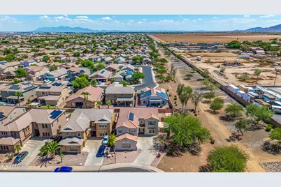 17873 W Watson Lane, Surprise, AZ 85388 - Photo 53