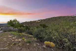 846 City Lights Lights, Prescott, AZ 86303 - Photo 3