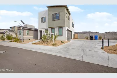 141 W Latona Road, Phoenix, AZ 85041 - Photo 3