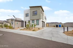 141 W Latona Rd, Phoenix, AZ 85041 - Photo 3