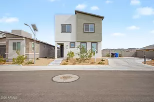 141 W Latona Rd, Phoenix, AZ 85041 - Photo 33