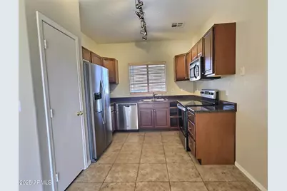 1212 S Boulder Street #F, Gilbert, AZ 85296 - Photo 3