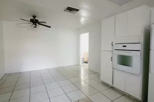 4424 N 53rd Ln, Phoenix, AZ 85031 - Photo 7