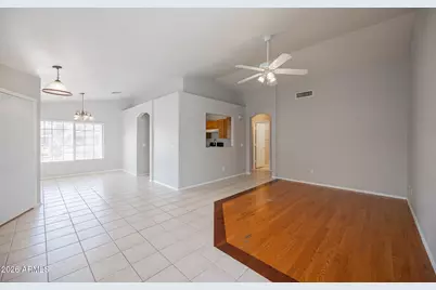 13344 W Desert Lane, Surprise, AZ 85374 - Photo 5