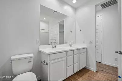 12617 W Kaler Drive, Glendale, AZ 85307 - Photo 23