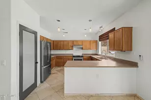 3823 W Villa Linda Dr, Glendale, AZ 85310 - Photo 9