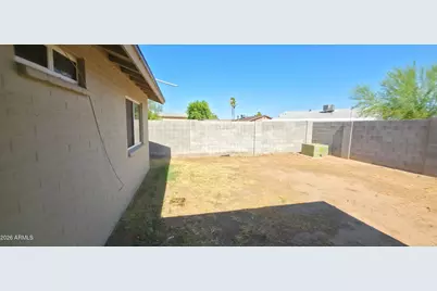 7540 W Turney Avenue, Phoenix, AZ 85033 - Photo 43