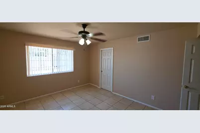 7540 W Turney Avenue, Phoenix, AZ 85033 - Photo 29