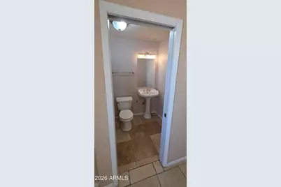 7540 W Turney Avenue, Phoenix, AZ 85033 - Photo 23