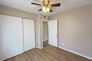 10921 W Sells Dr, Phoenix, AZ 85037 - Photo 17