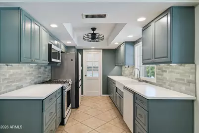 3526 E Sahuaro Drive, Phoenix, AZ 85028 - Photo 11