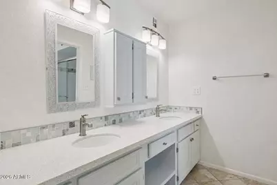 3526 E Sahuaro Drive, Phoenix, AZ 85028 - Photo 19