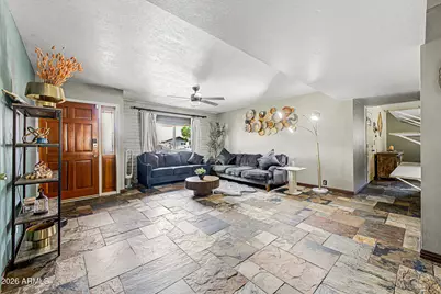 3228 W Sunnyside Avenue, Phoenix, AZ 85029 - Photo 7
