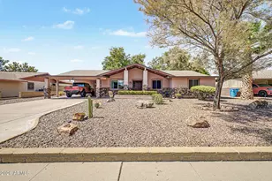 3228 W Sunnyside Ave, Phoenix, AZ 85029 - Photo 1