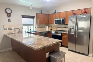 9850 W Deanna Dr, Peoria, AZ 85382 - Photo 5