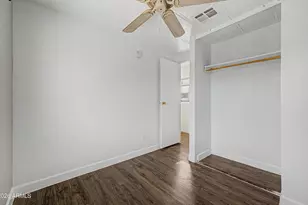 8595 N 71st Ave, Glendale, AZ 85301 - Photo 19