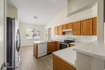 6546 W Cordes Road, Phoenix, AZ 85043 - Photo 9