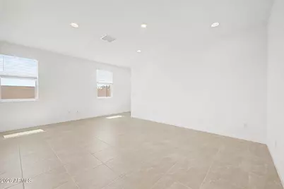 18732 W Maplewood Drive, Goodyear, AZ 85338 - Photo 5