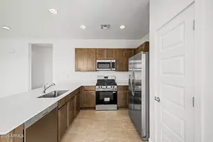 18732 W Maplewood Dr, Goodyear, AZ 85338 - Photo 9