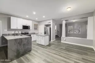 3006 W Ferruccio Pl, Phoenix, AZ 85086 - Photo 9