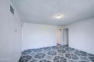 3204 W Monte Vista Rd, Phoenix, AZ 85009 - Photo 7