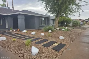 635 W Los Lagos Vista Ave, Mesa, AZ 85210 - Photo 5