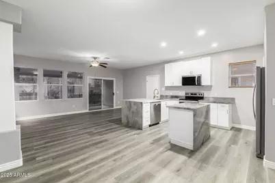 3006 W Ferruccio Place, Phoenix, AZ 85086 - Photo 11